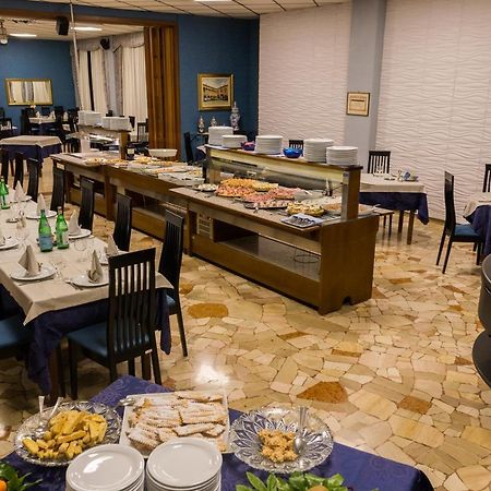 Hotel Il Telegrafo Melegnano Εξωτερικό φωτογραφία