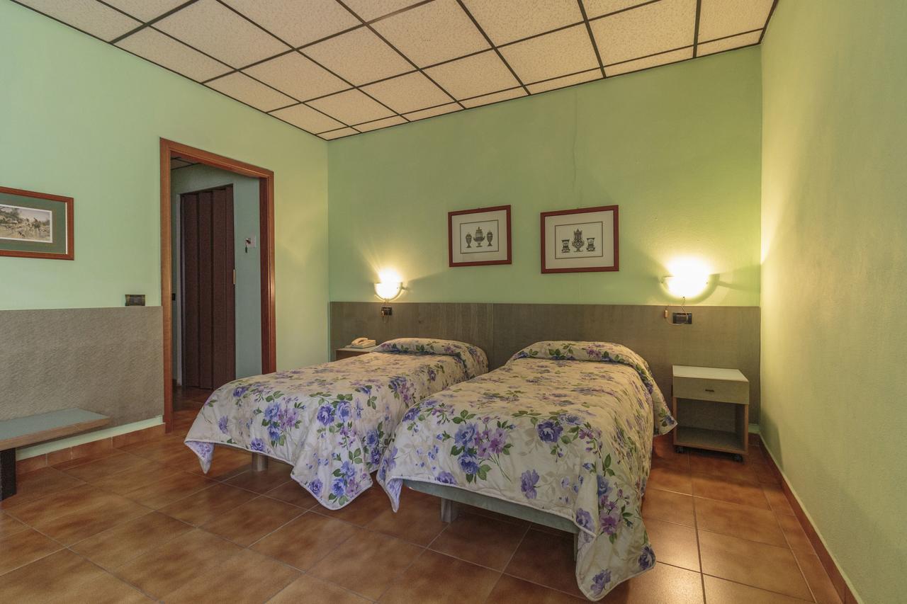 Hotel Il Telegrafo Melegnano Εξωτερικό φωτογραφία