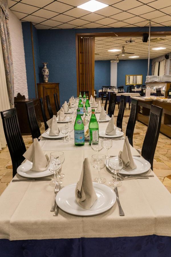 Hotel Il Telegrafo Melegnano Εξωτερικό φωτογραφία